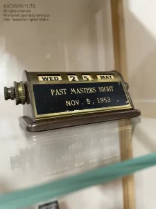 A vintage desk calendar from 1953.